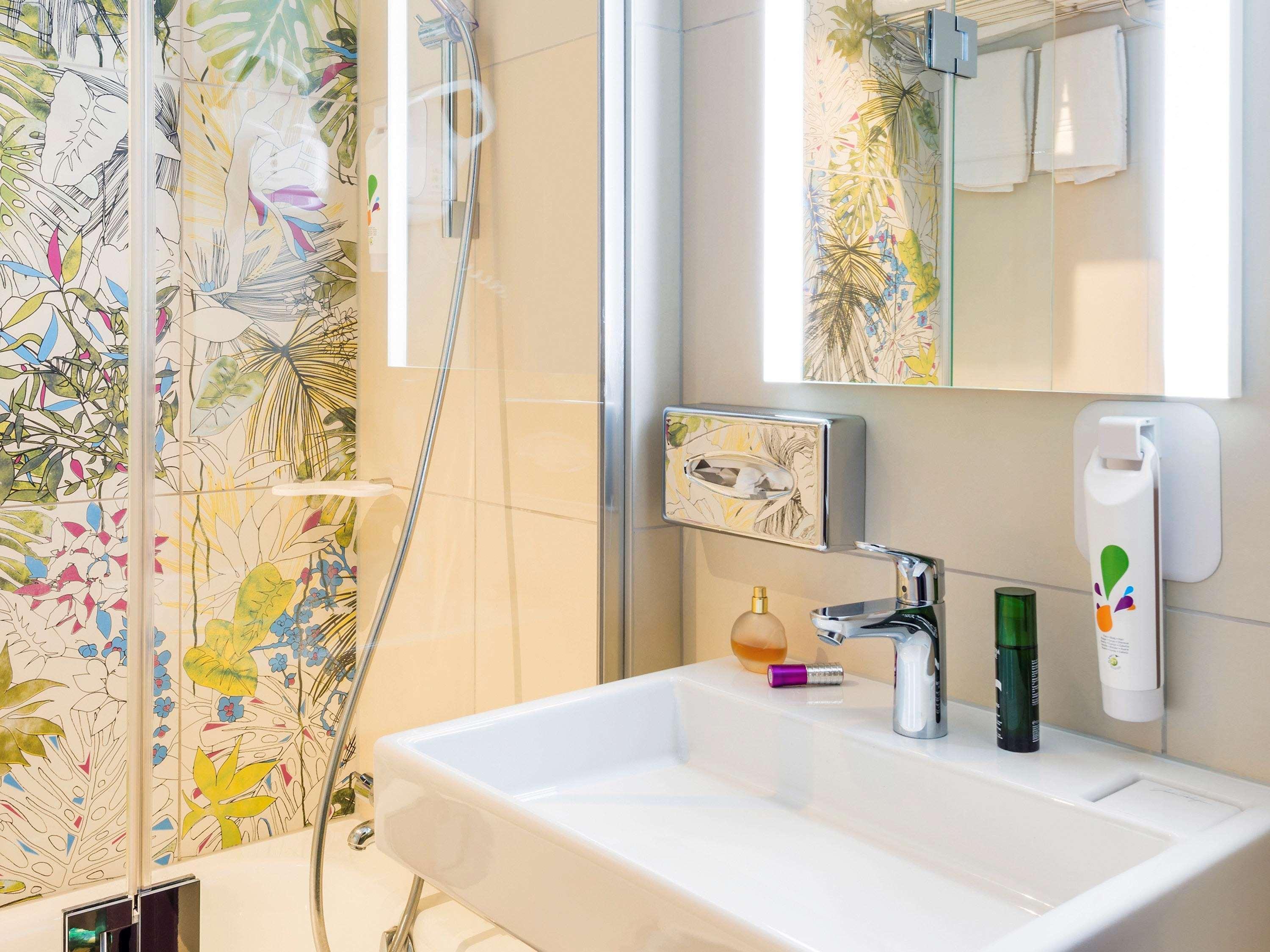Ibis Styles Paris Boulogne Marcel Sembat Hotel Exterior photo